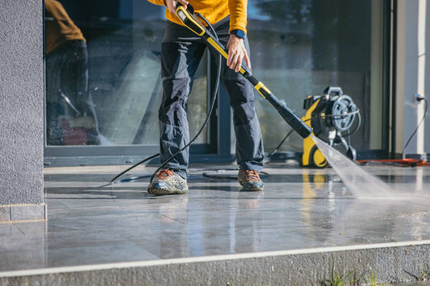 Best Patio and Deck Pressure Washing  in Bellefontaine Neighbors, MO